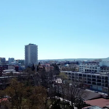 One-bedroom Private In Royal Beach Слънчев бряг