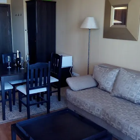 Апартамент One-bedroom Private In Royal Beach
