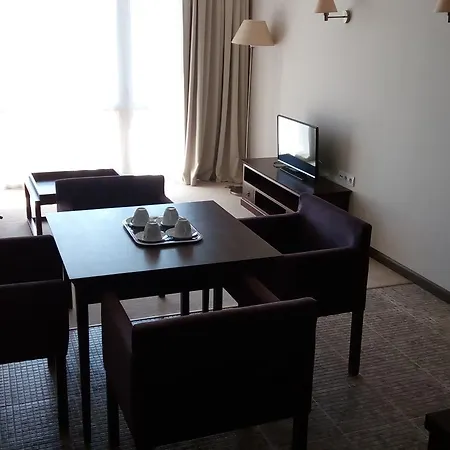 One-bedroom Private In Royal Beach Апартамент *