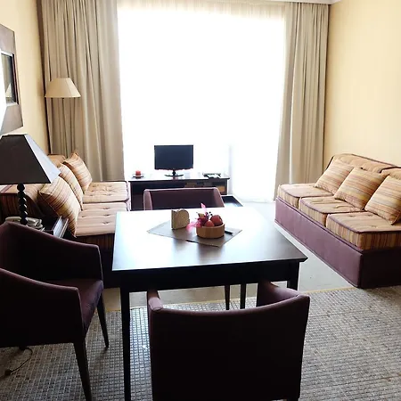 One-bedroom Private In Royal Beach Апартамент *