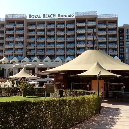 Апартамент One-bedroom Private In Royal Beach *