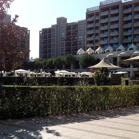 Апартамент One-bedroom Private In Royal Beach