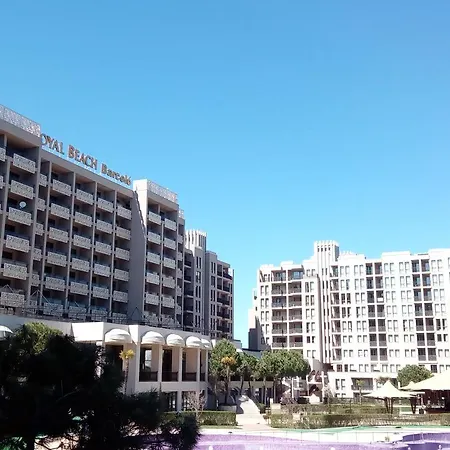 One-bedroom Private In Royal Beach Apartmán Sluneční pobřeží