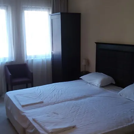 One-bedroom Private In Royal Beach Apartmán Sluneční pobřeží
