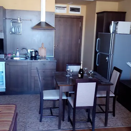 One-bedroom Private In Royal Beach Apartmán Sluneční pobřeží
