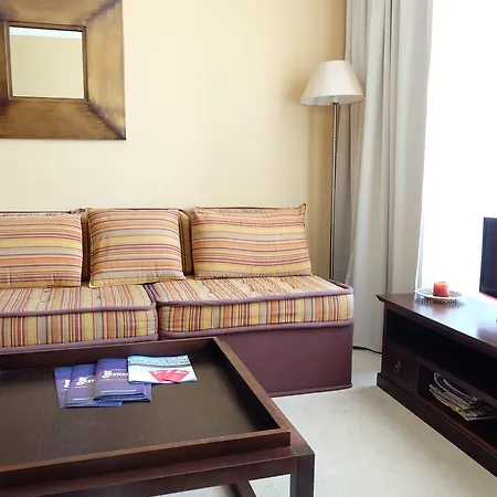 One-bedroom Private In Royal Beach Sluneční pobřeží